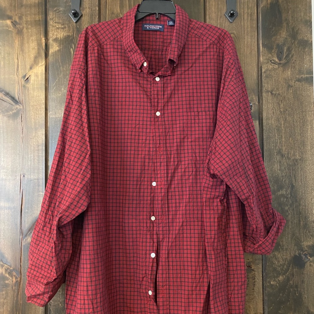 Roundtree & Yorke Button Down